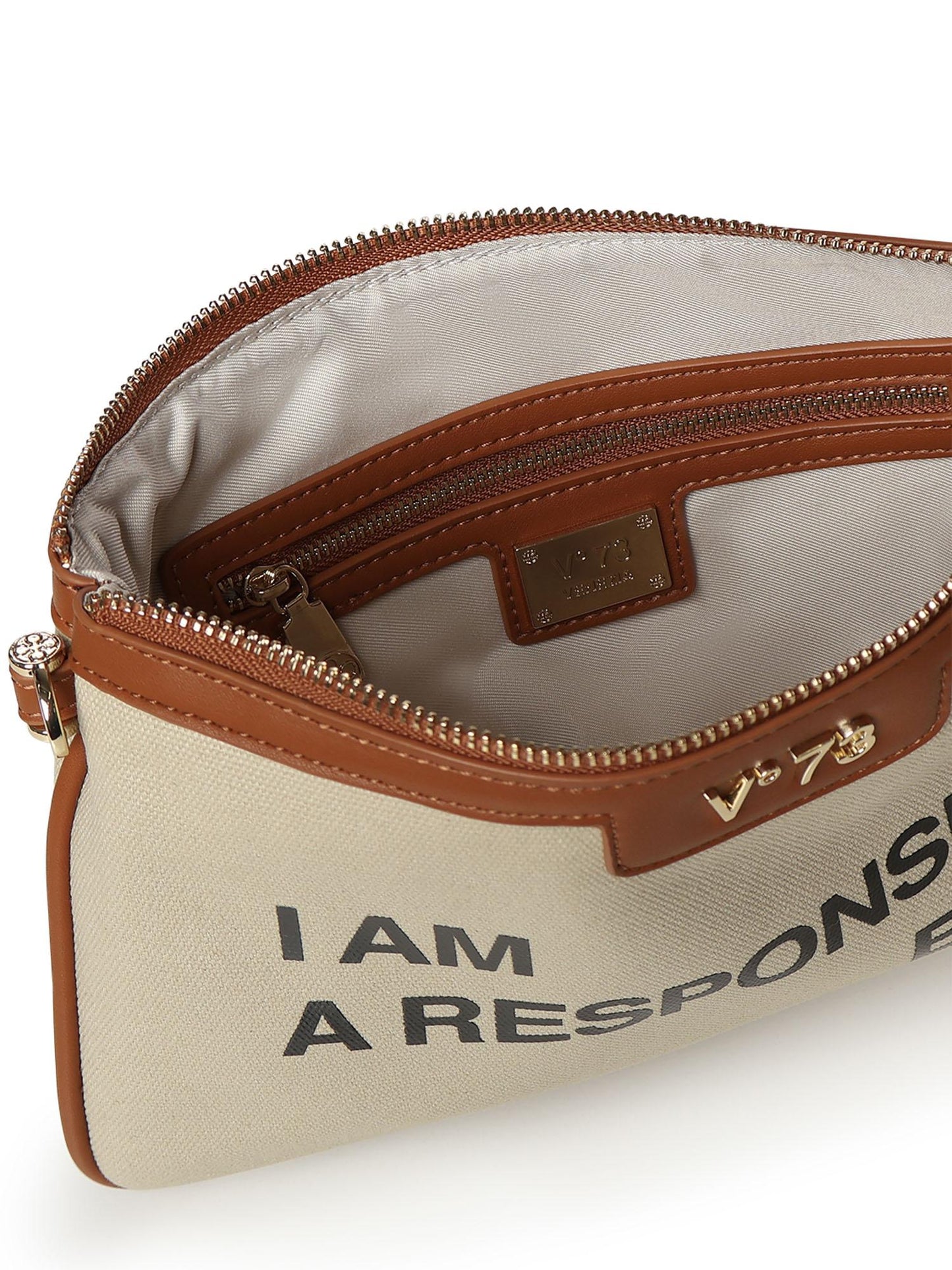 Clutch Responsible con logo