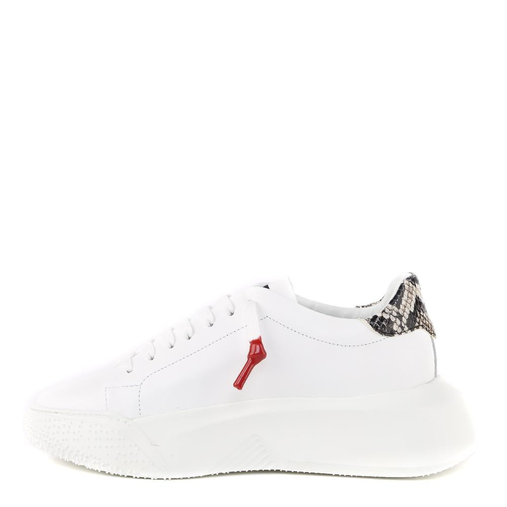 Sneakers Nemesis in nappa con lacci cerati