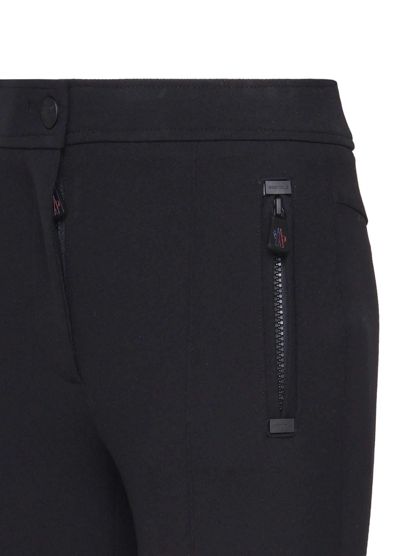Pantaloni slim fit in tessuto tecnico