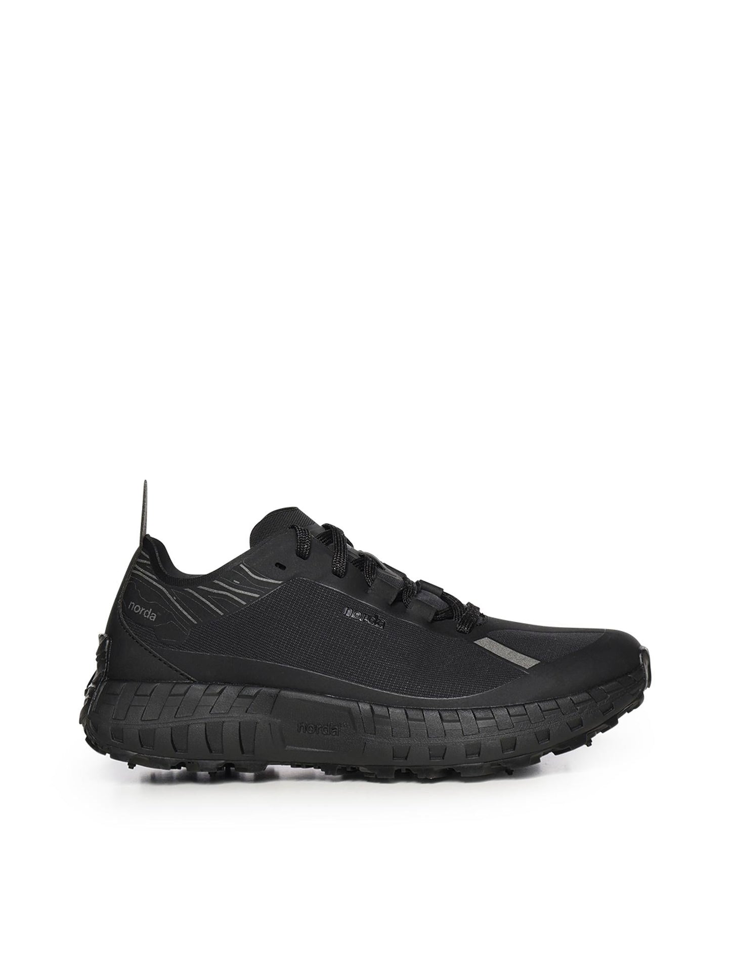 Sneakers trail running 001A