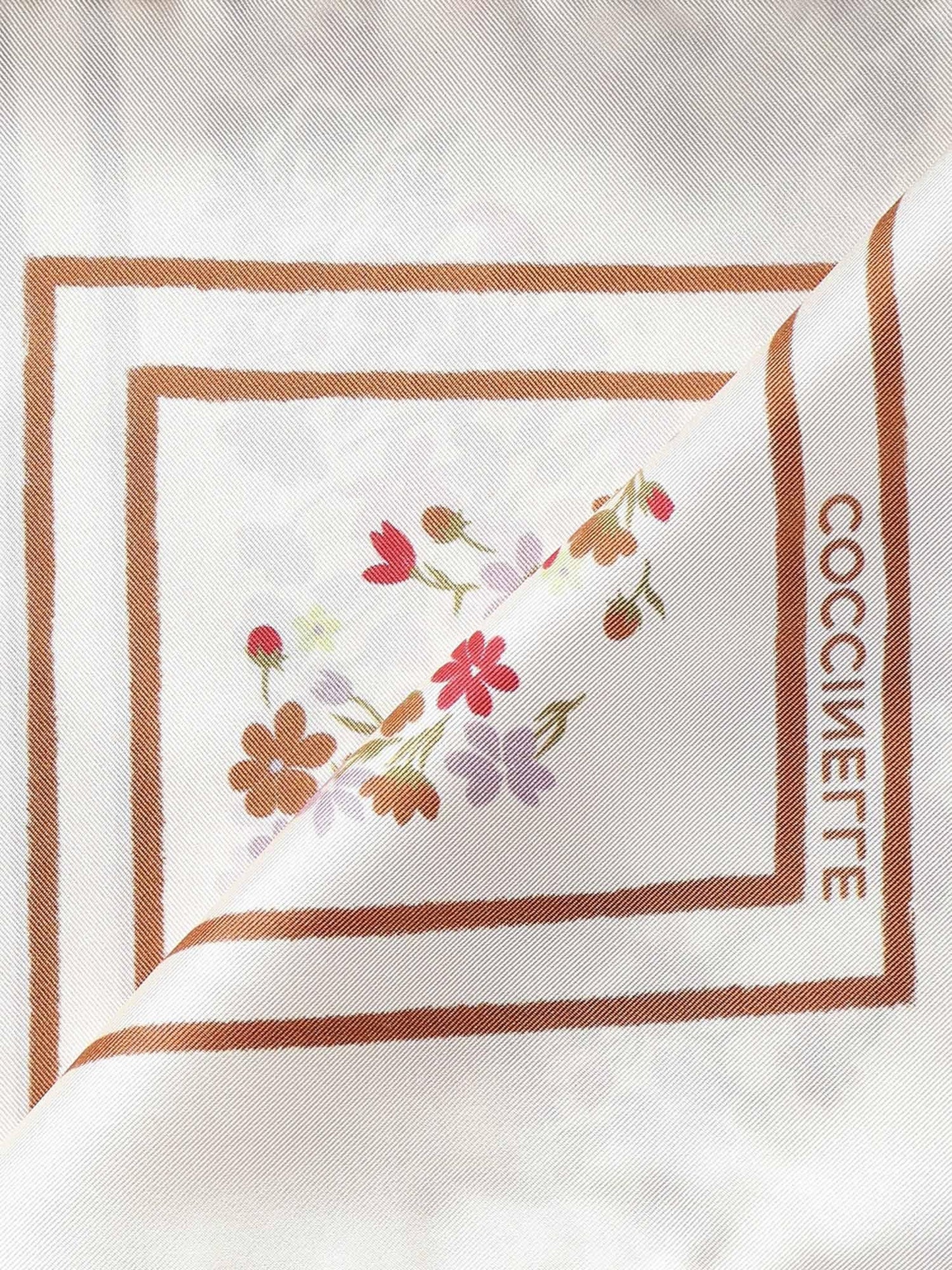 Foulard in seta con stampa