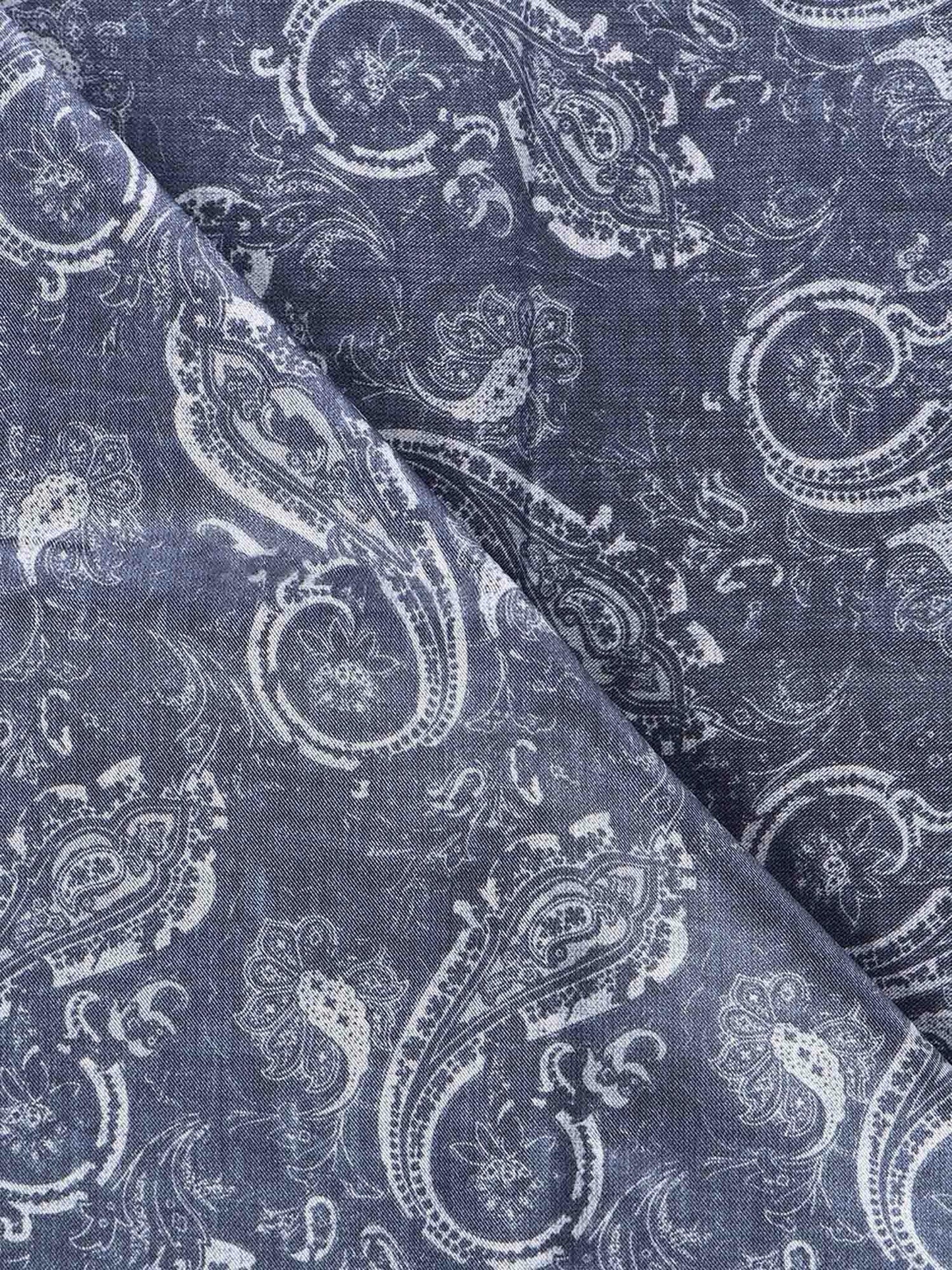 Foulard con stampa in seta