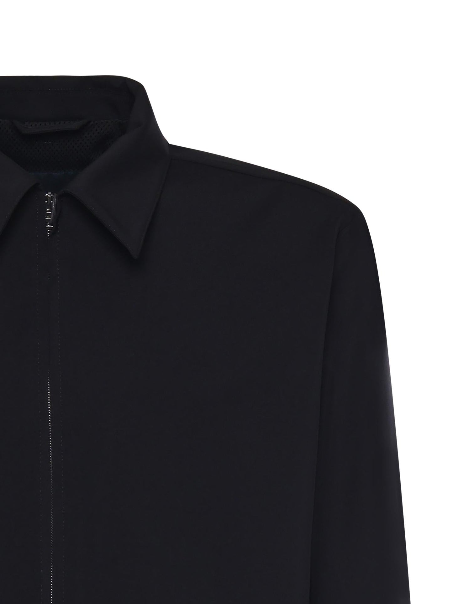 Shacket in lightweight diagonal