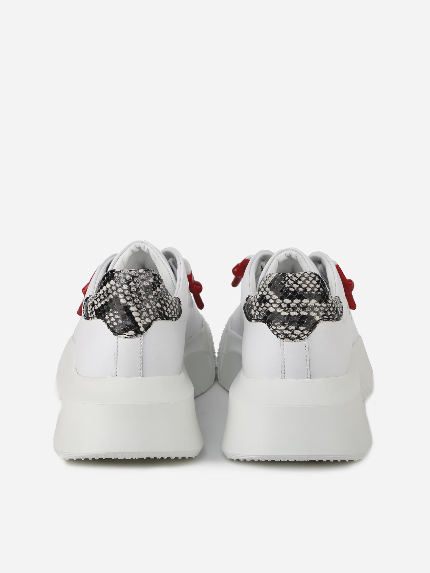 Sneakers Nemesis in nappa con lacci cerati