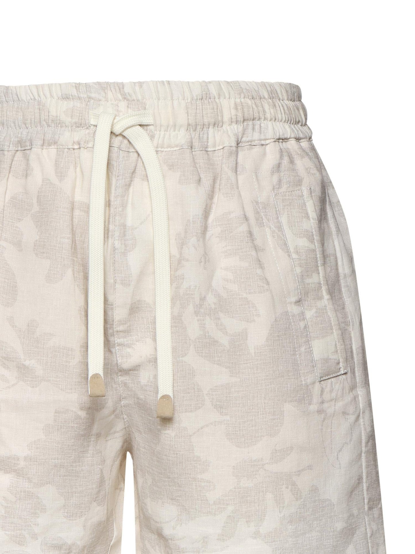 Shorts in lino