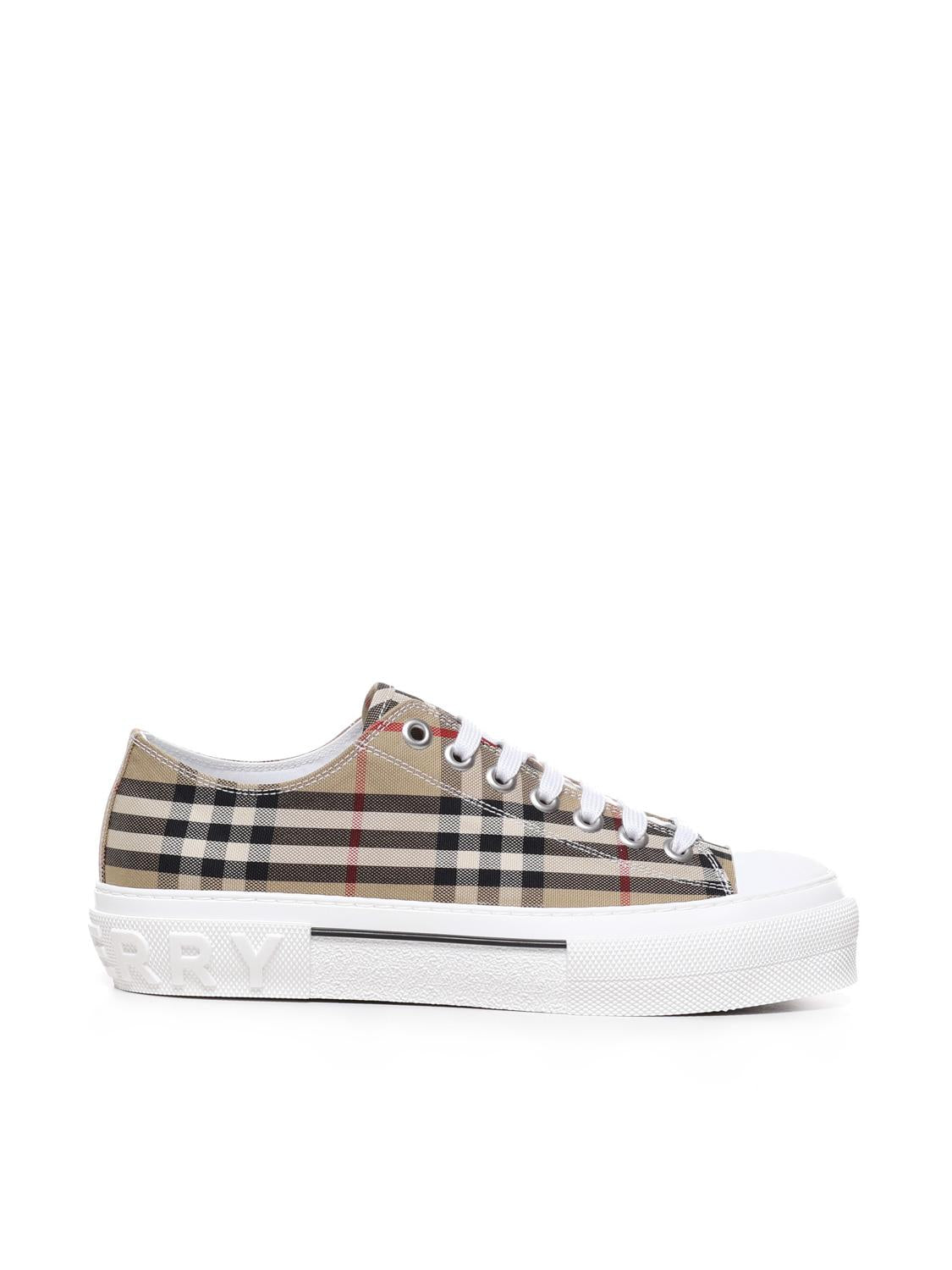 Sneakers Check