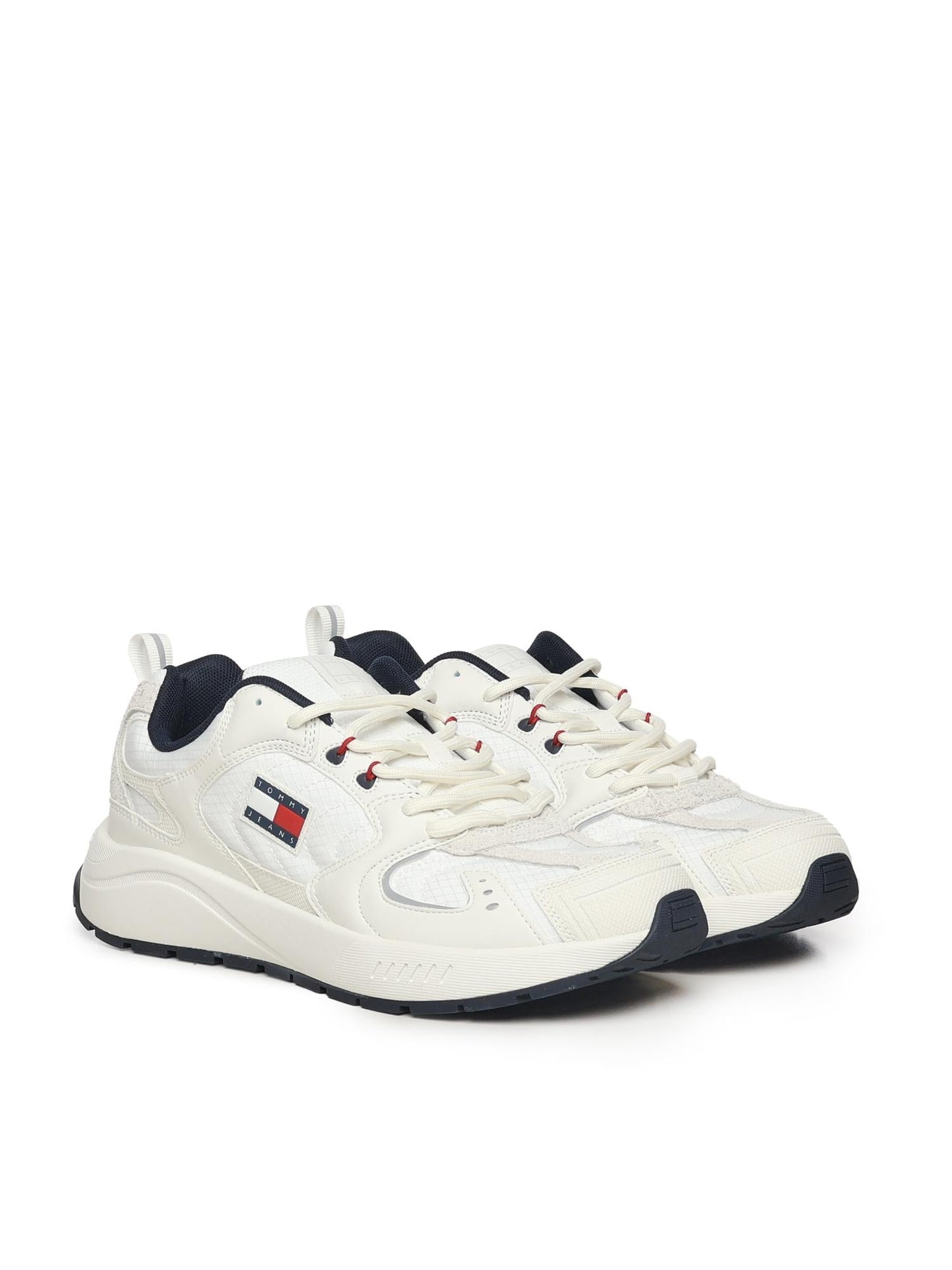 Sneakers con mix di texture e logo