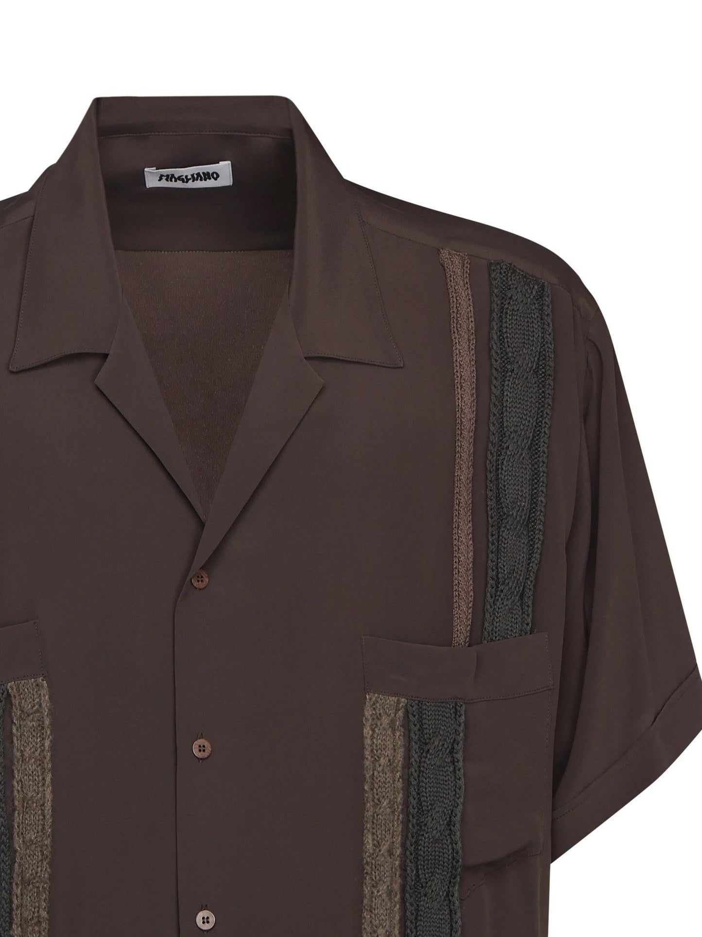 Camicia con colletto aperto