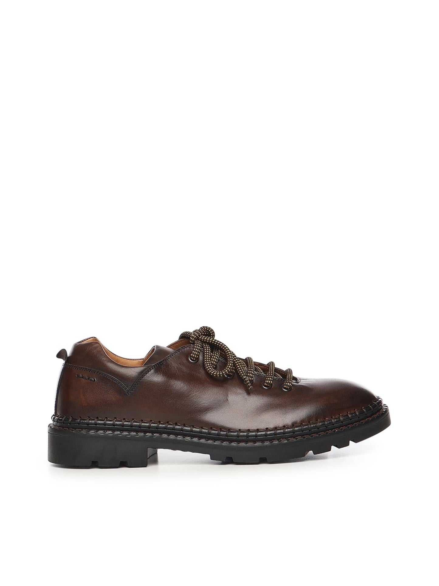 Scarpe stringate in pelle