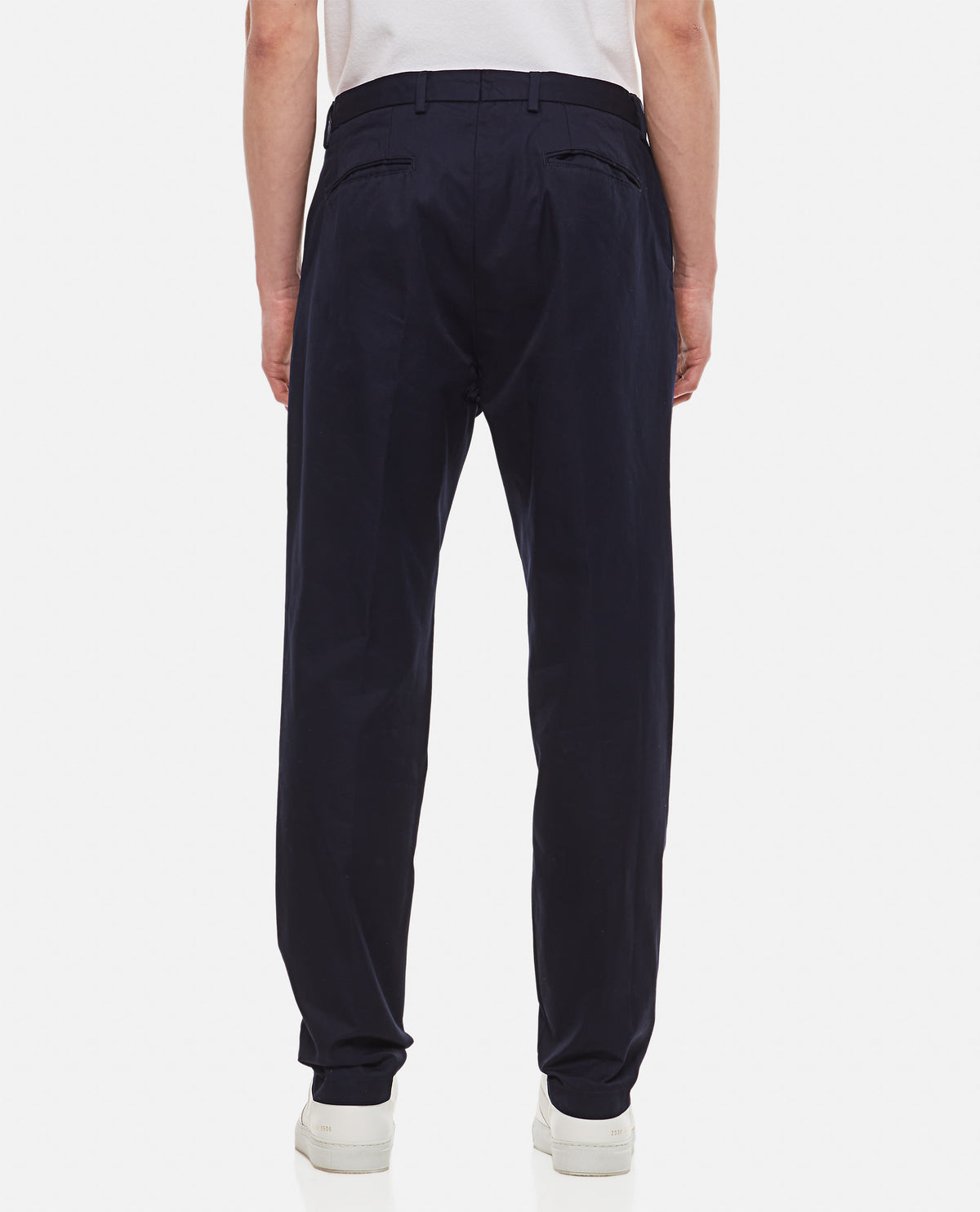 CLASSIC ONE PLEAT CHINO PANTS