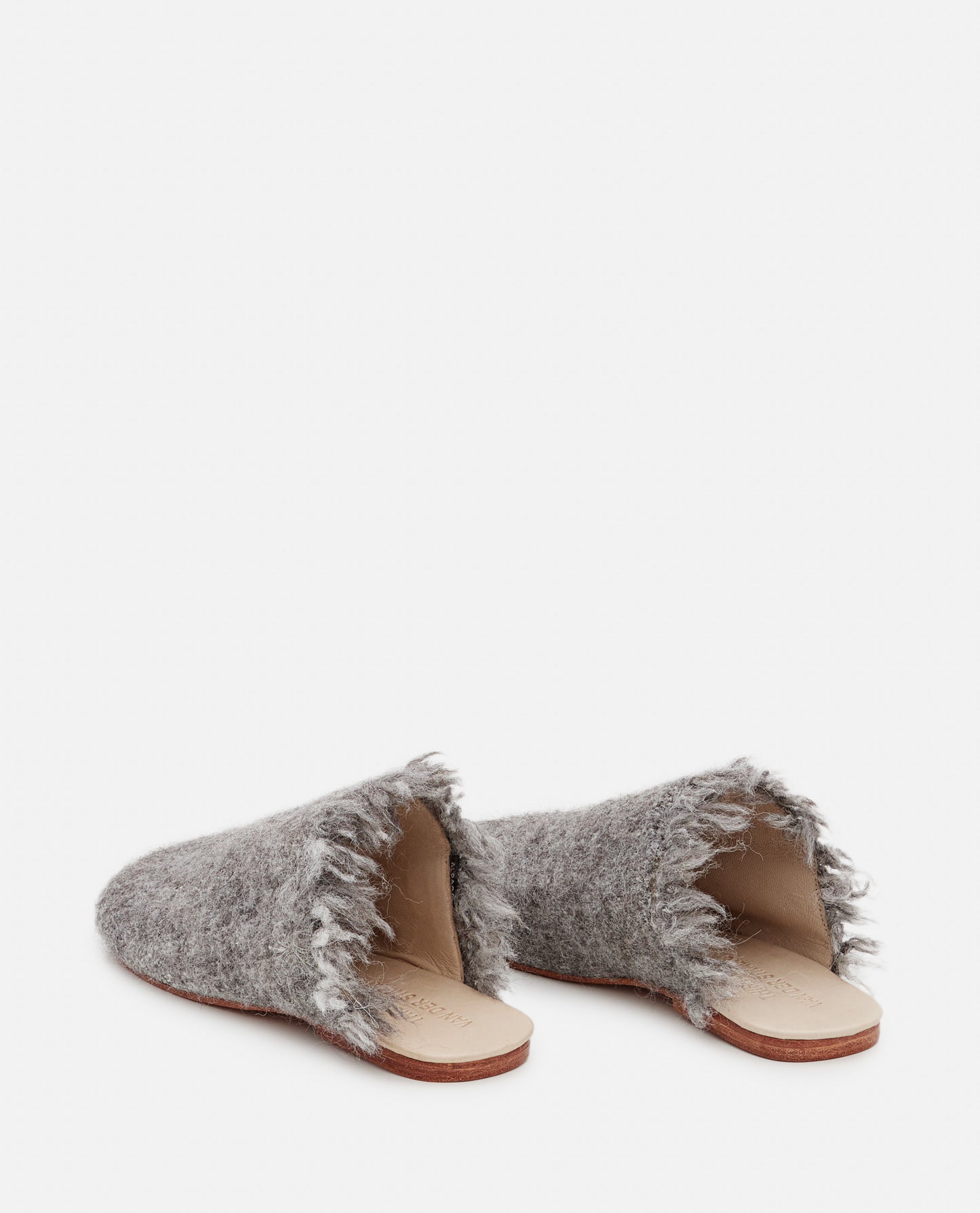 FRINGED ETAMINE SLIPPERS