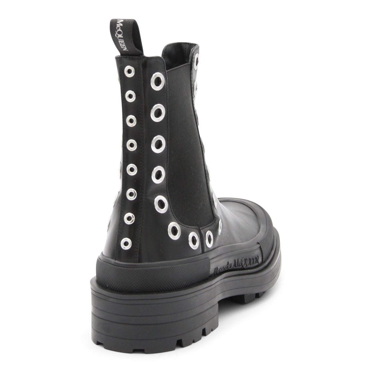 BLACK LEATHER CHELSEA BOOTS