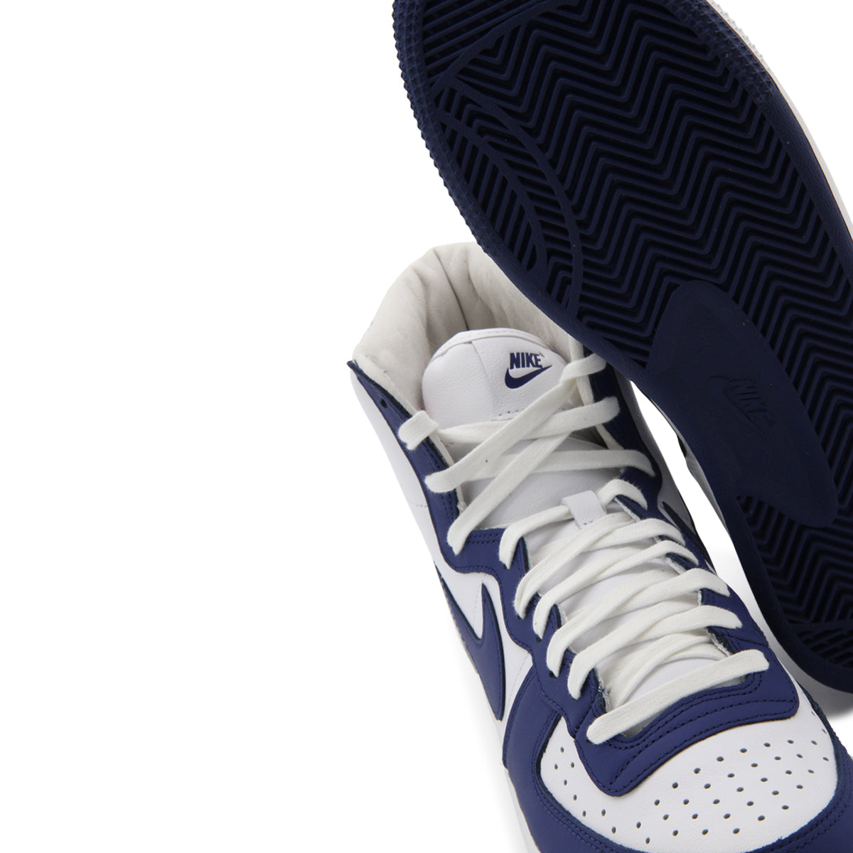 WHITE AND BLUE LEATHER SNEAKERS