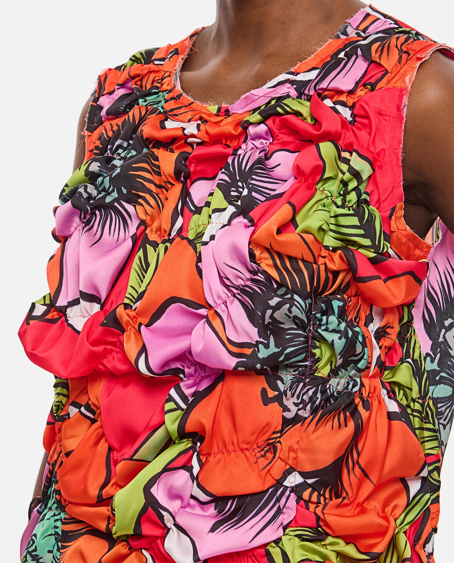PLEATED PATTERN TOP