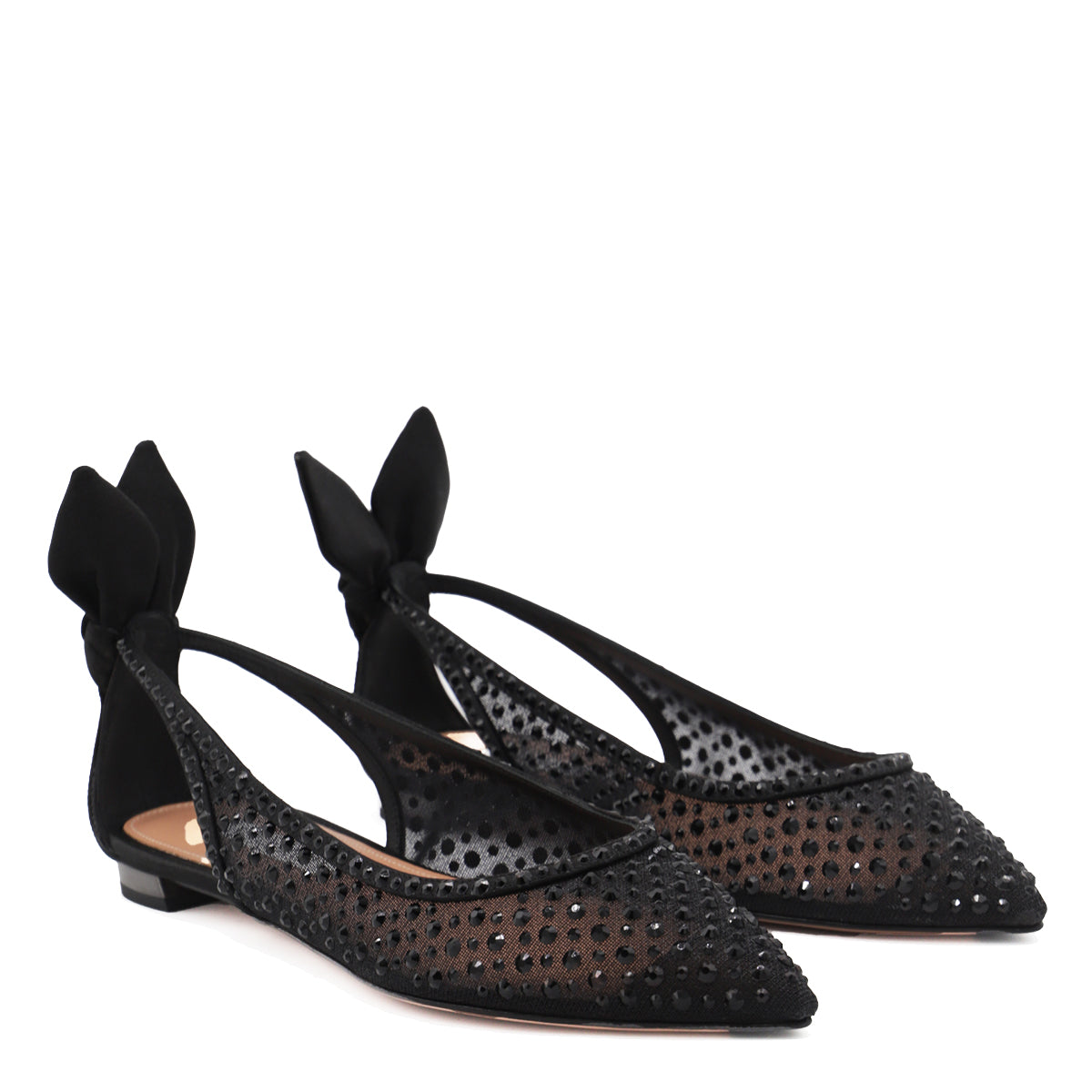 BLACK FLATS