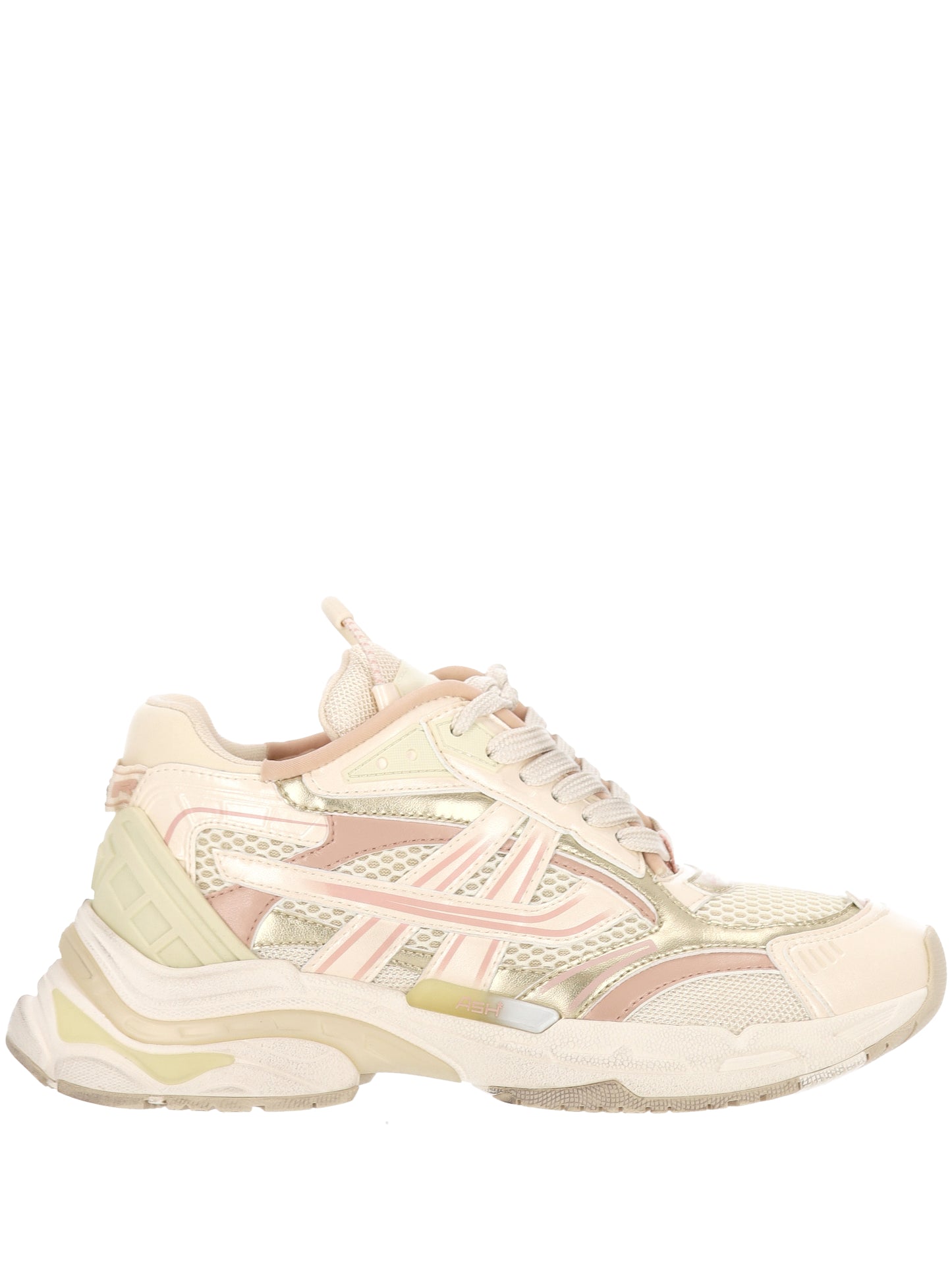 SNEAKERS RACE