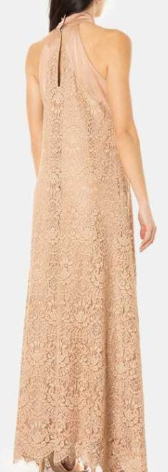 D.EXTERIOR WOMAN,dress