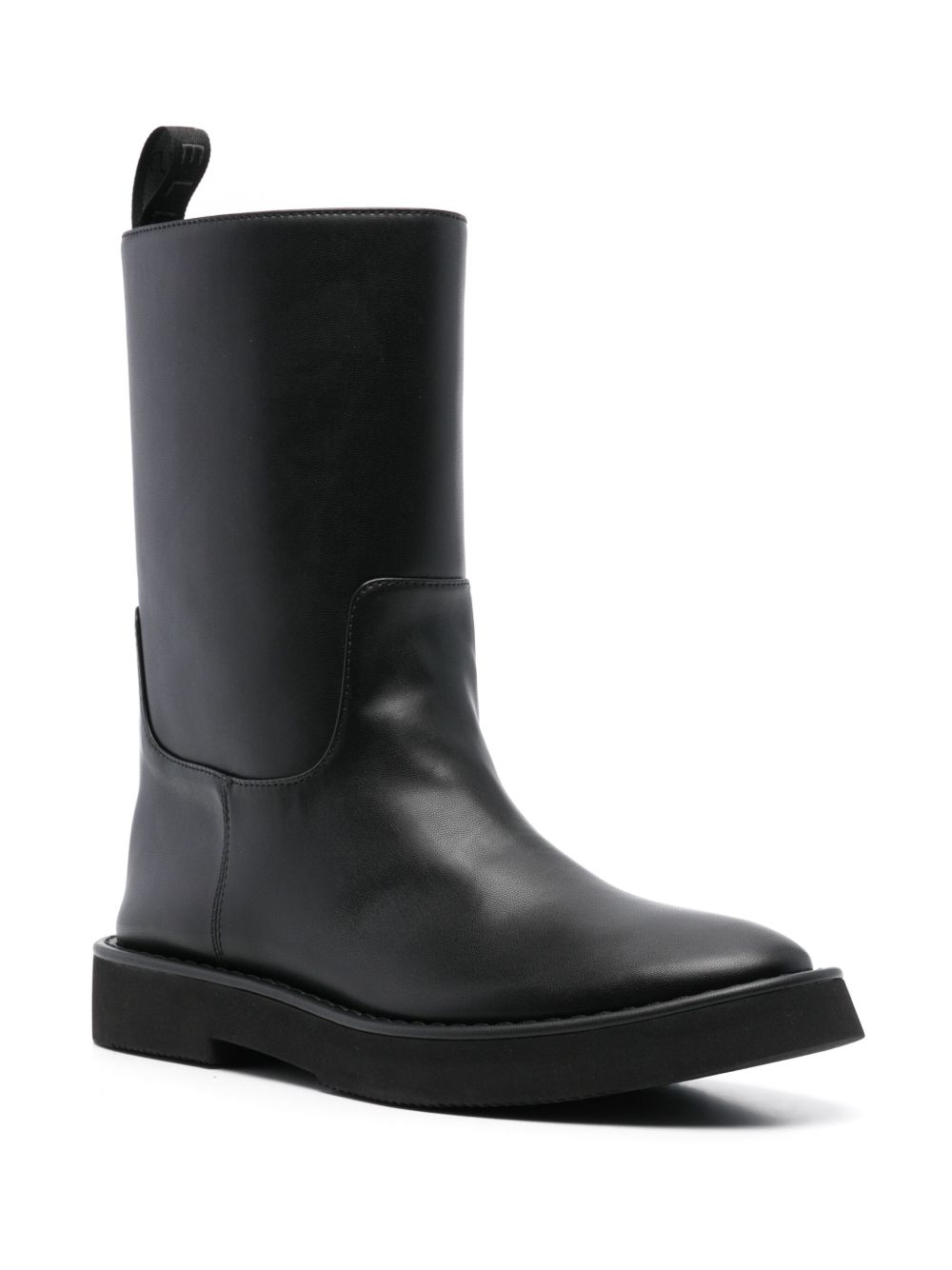 BLACK BOOT