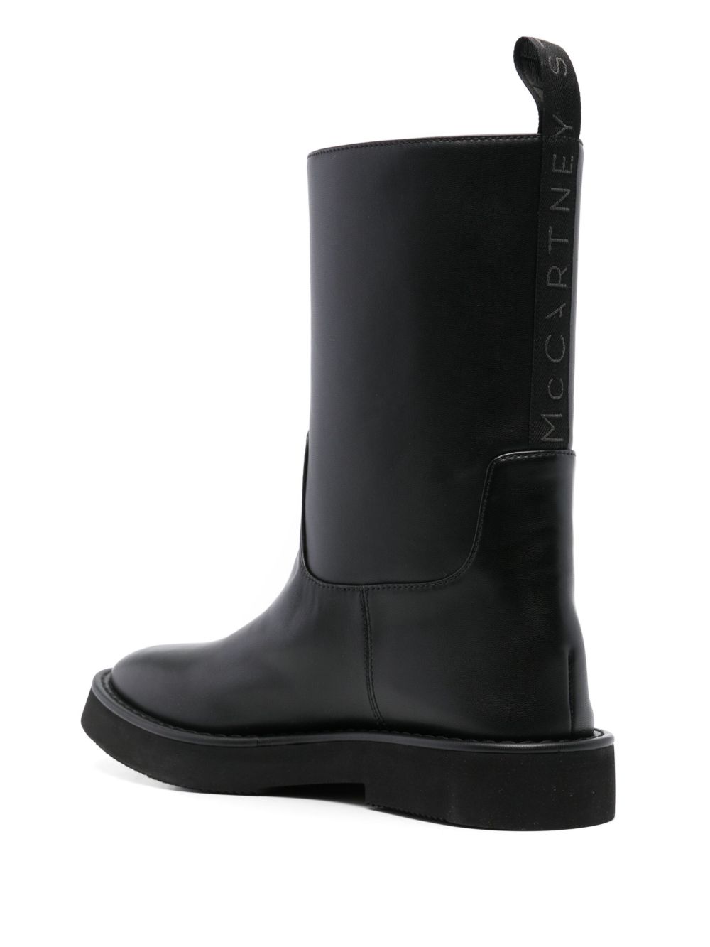 BLACK BOOT