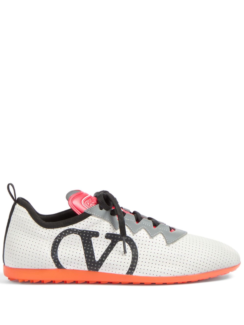 SNEAKERS VLOGO