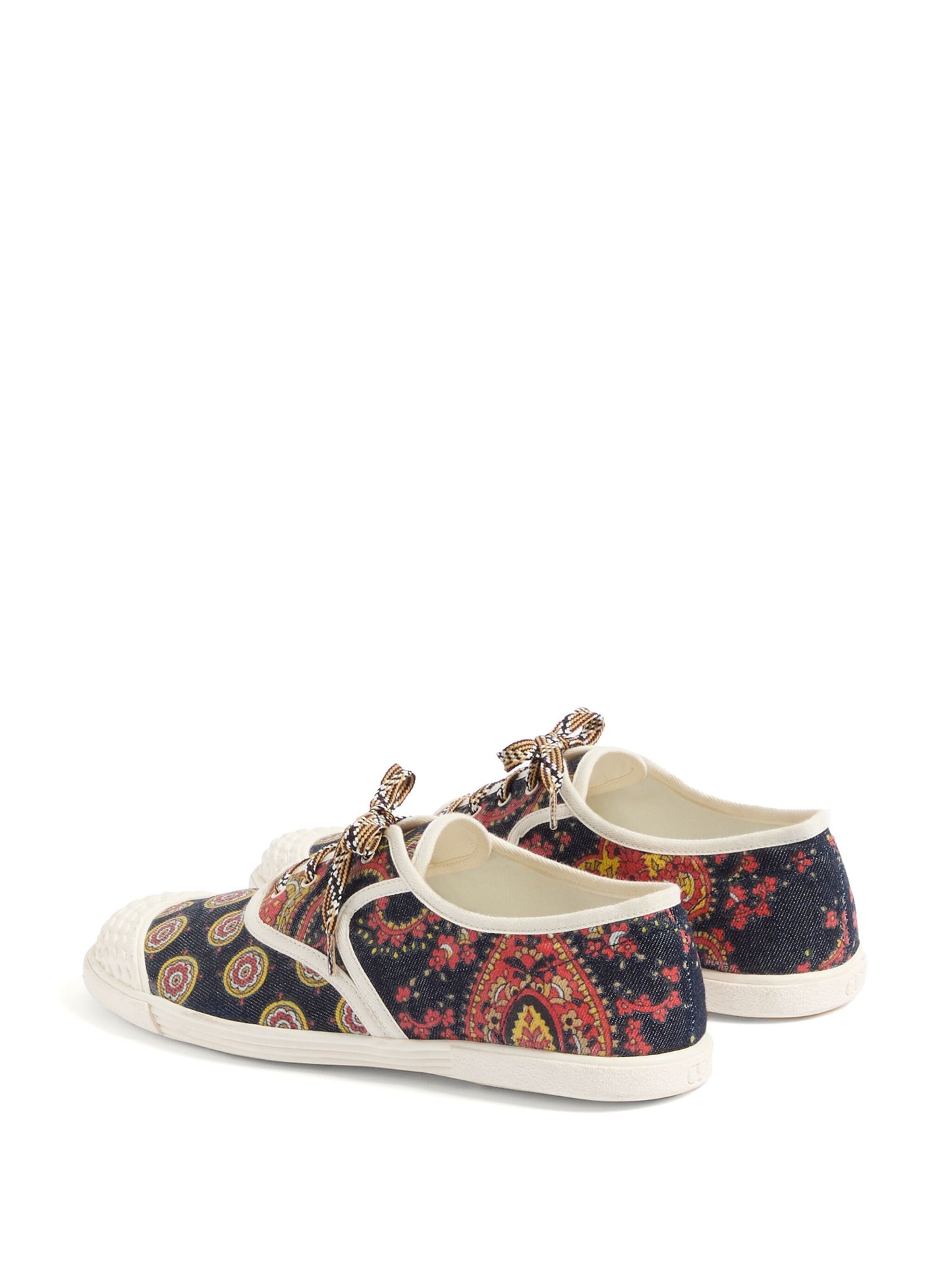 SNEAKERS BAY BY BAY