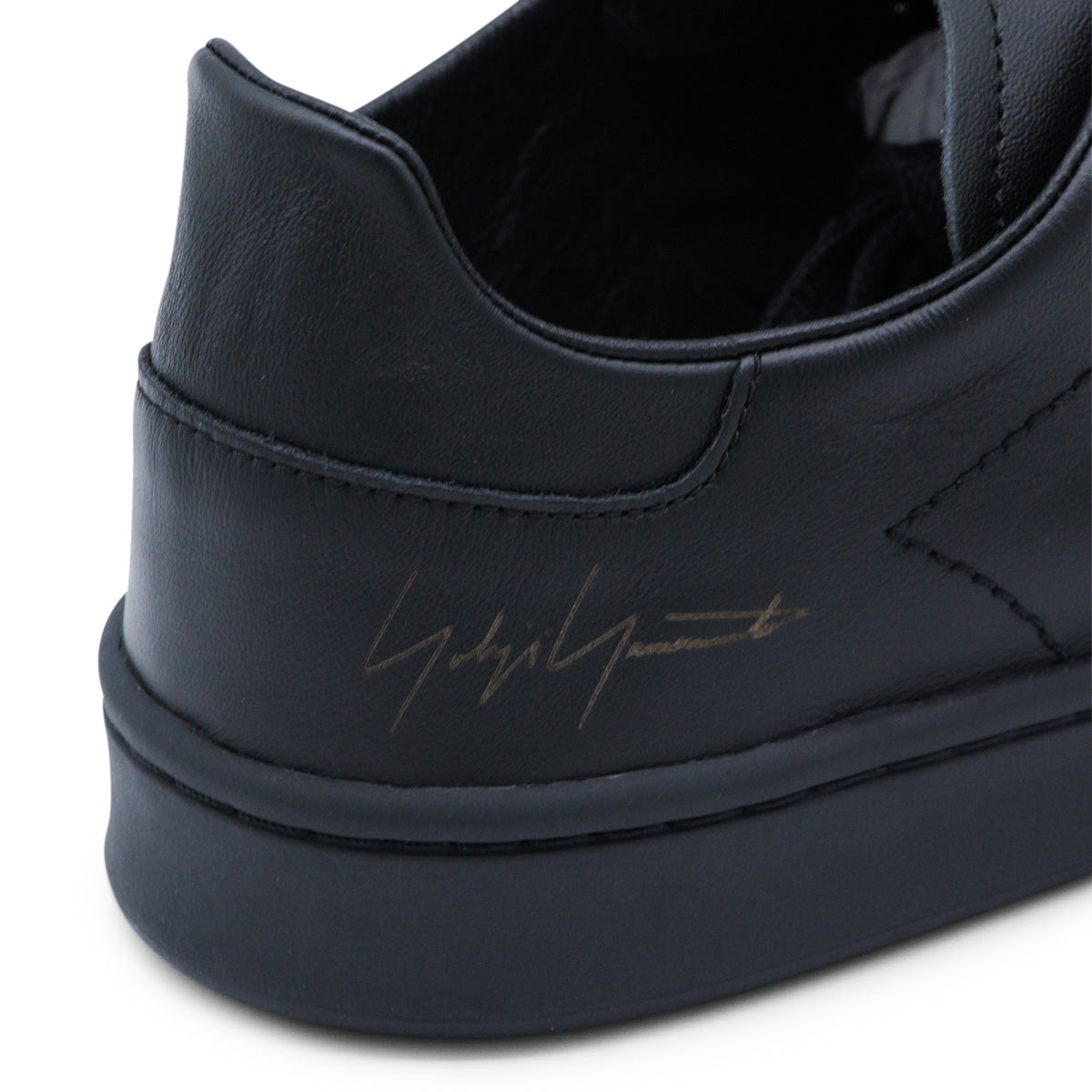BLACK LEATHER SNEAKERS