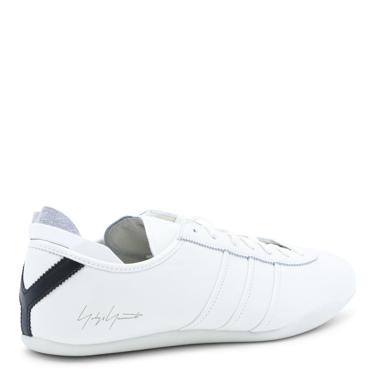 WHITE SNEAKERS