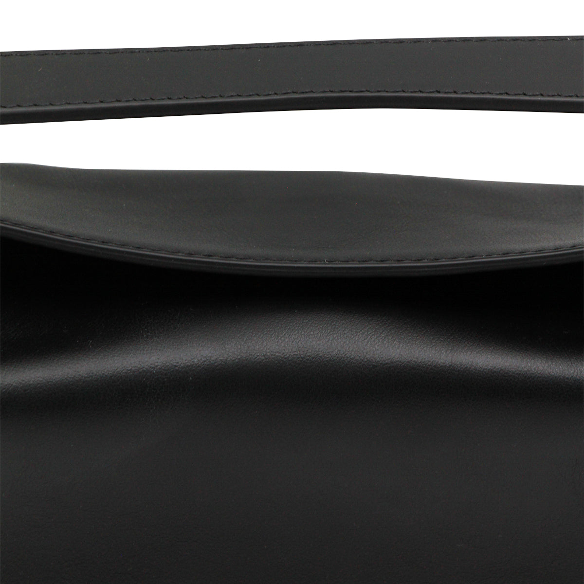BLACK LEATHER TOP HANDLE BAG