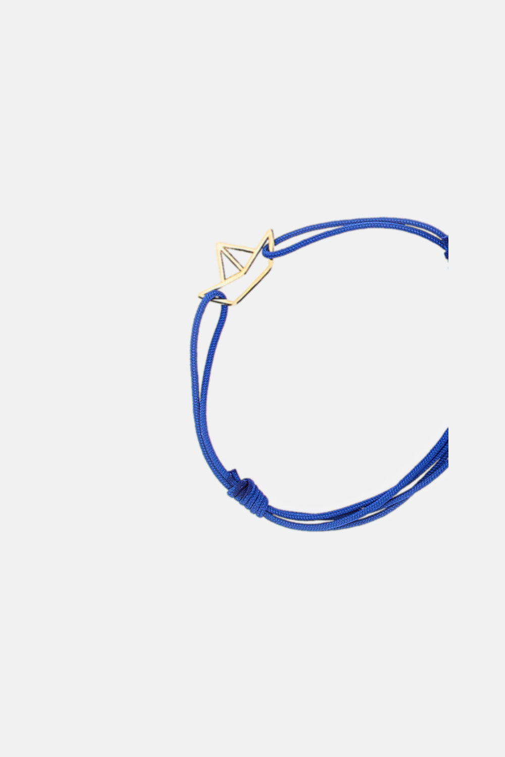 THREAD BRACELET