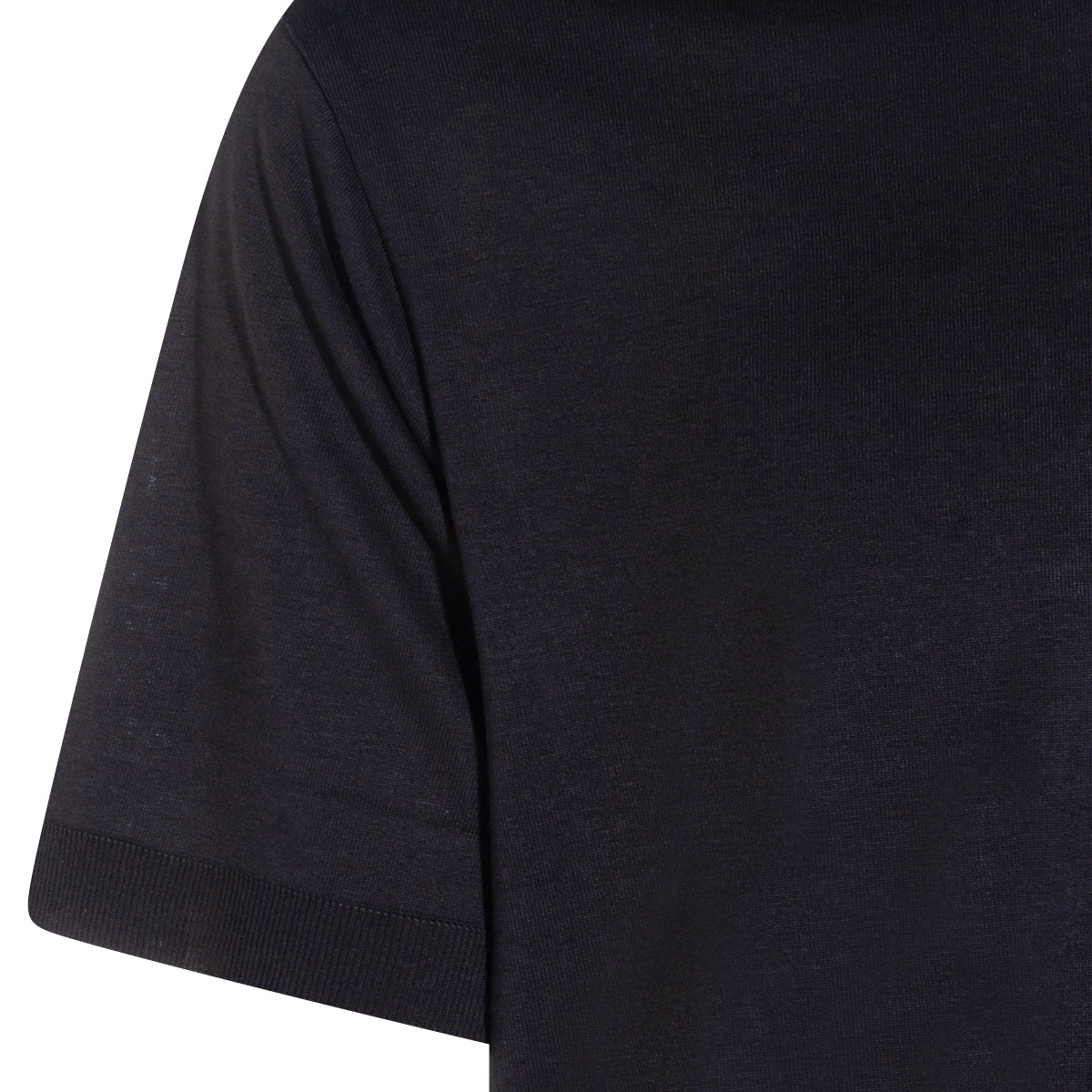 BLACK T-SHIRT