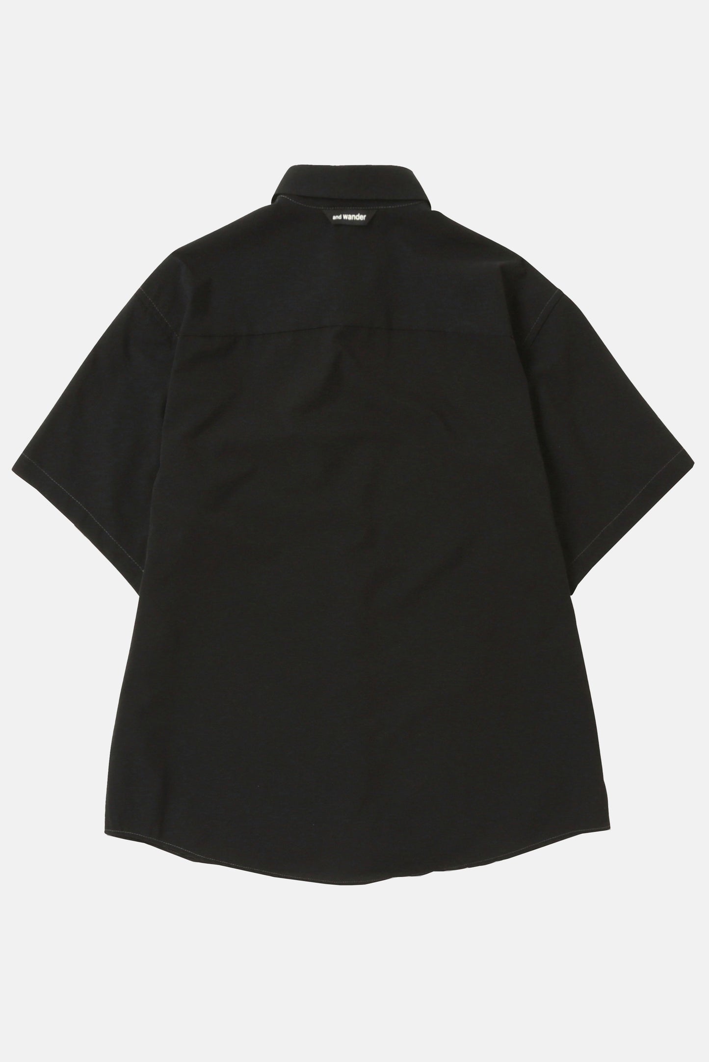 BREATHABLE SHIRT