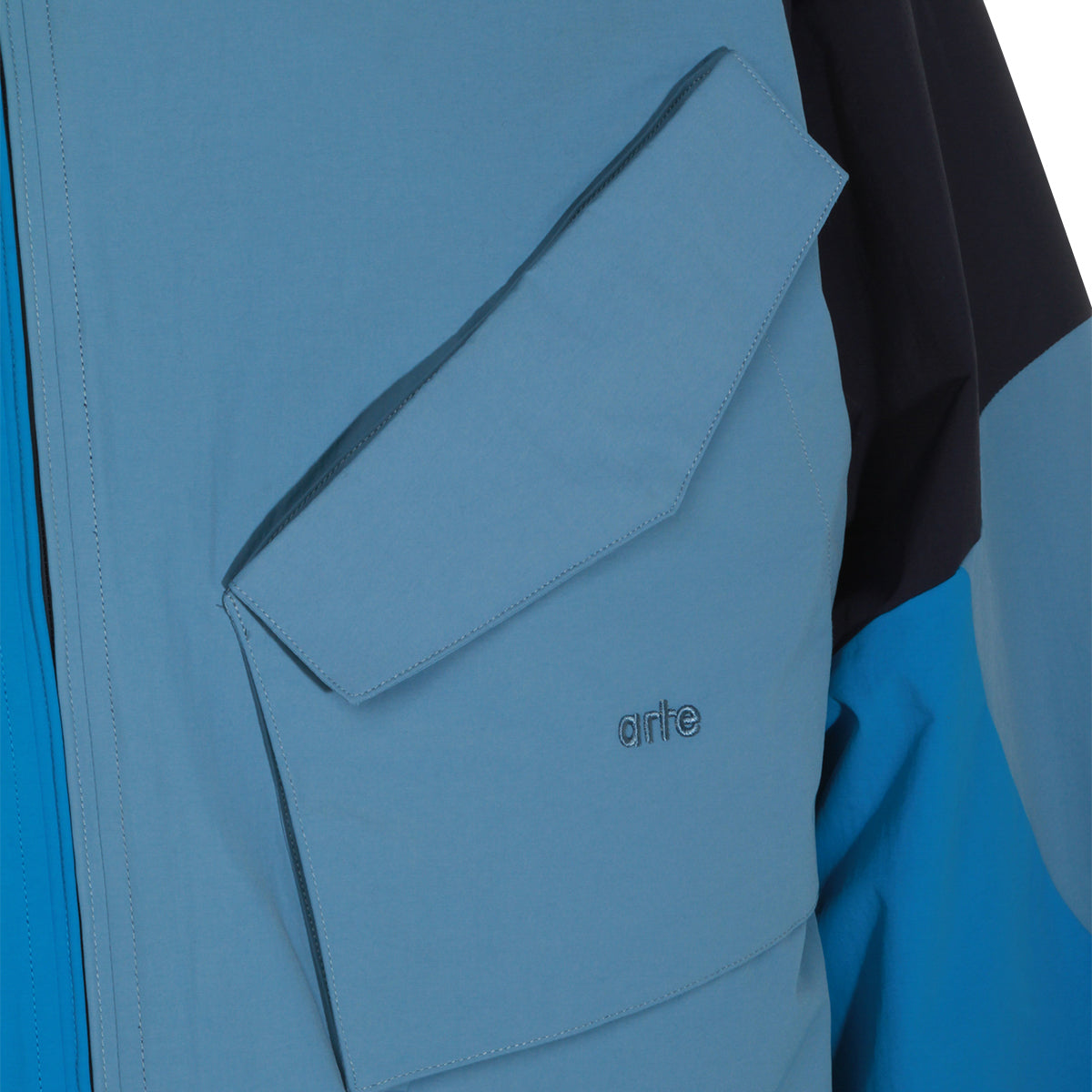 BLUE NYLON CASUAL JACKET