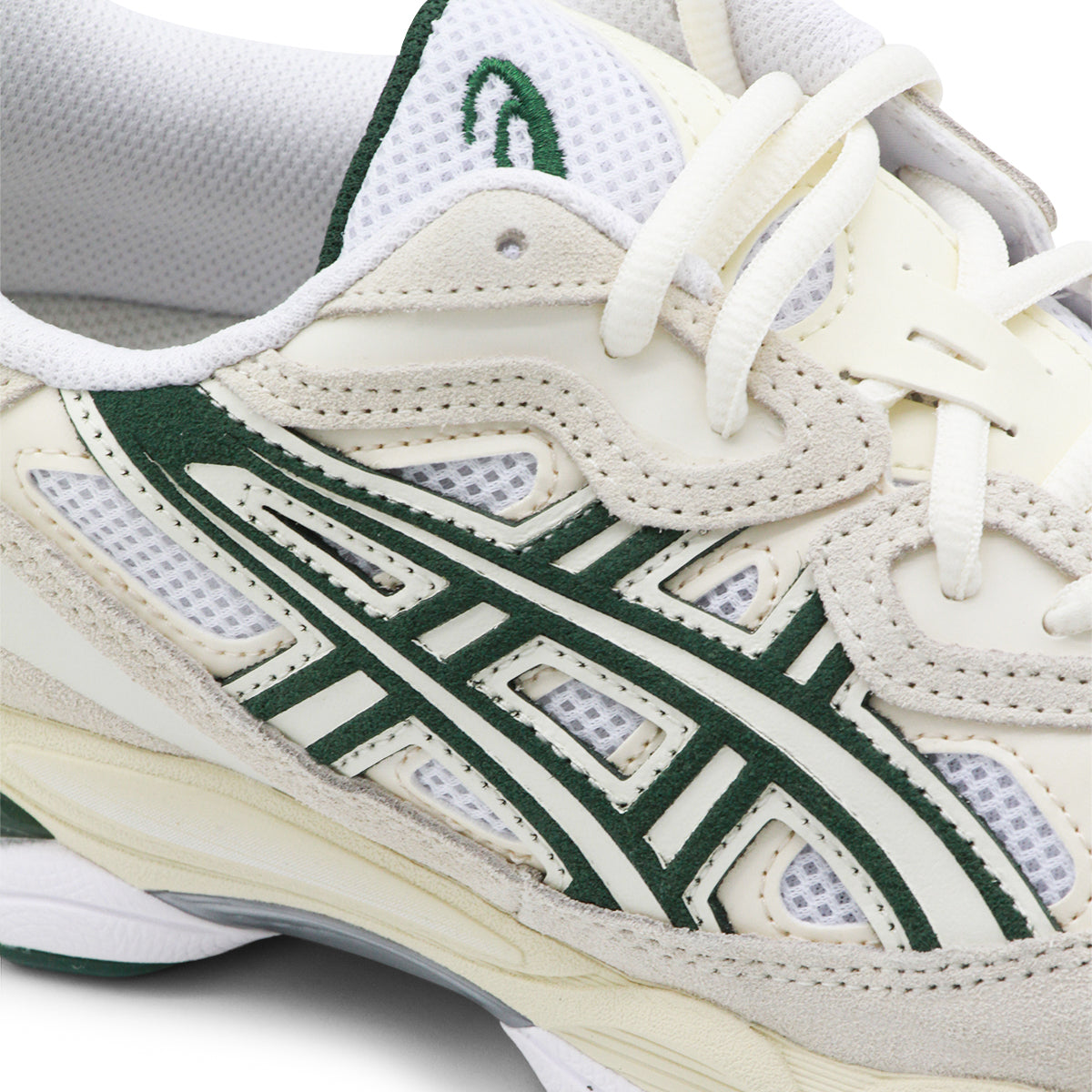 IVORY AND FOREST NIGHT GEL NYC SNEAKERS