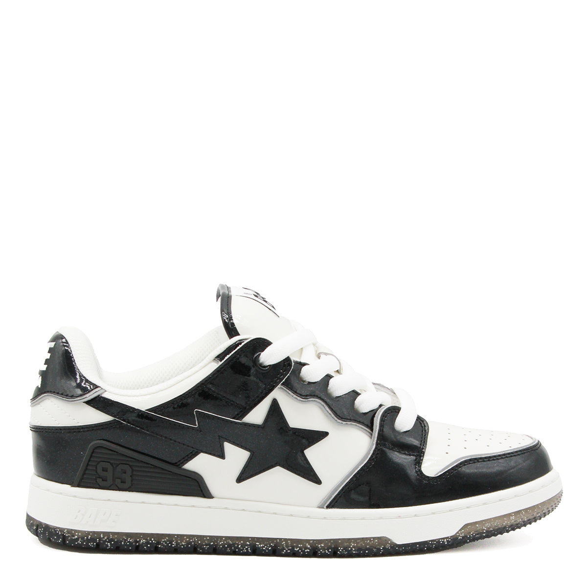 BLACK AND WHITE LEATHER SNEAKERS