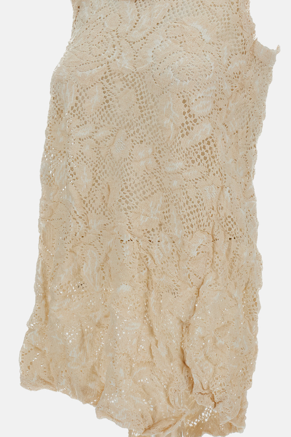 SLEEVELESS TOP
