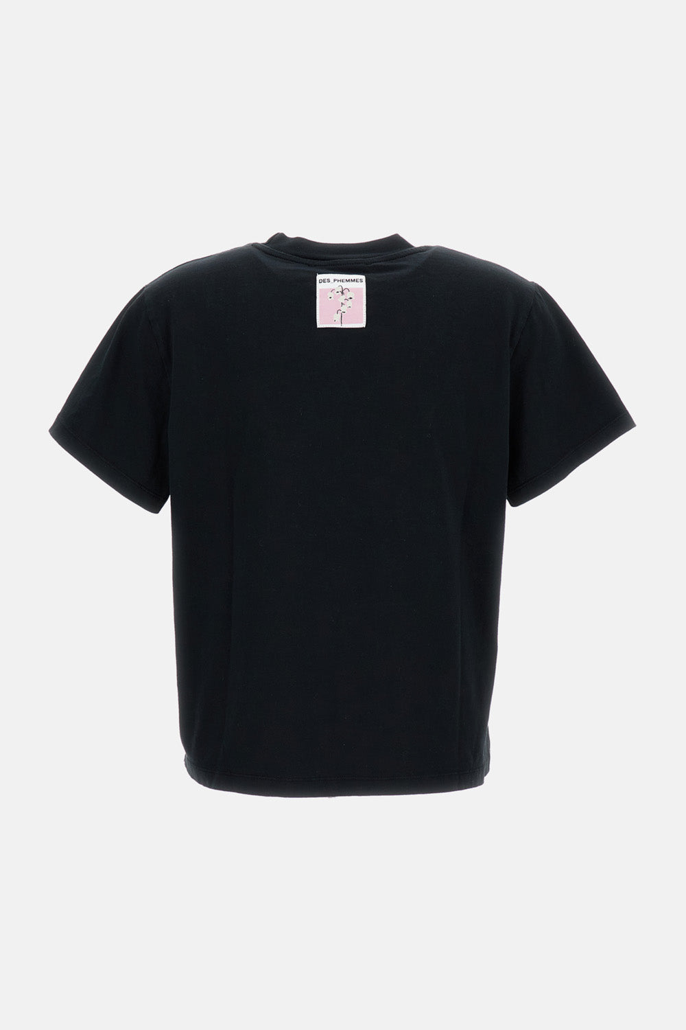 T-SHIRT WITH APPLICATIONS