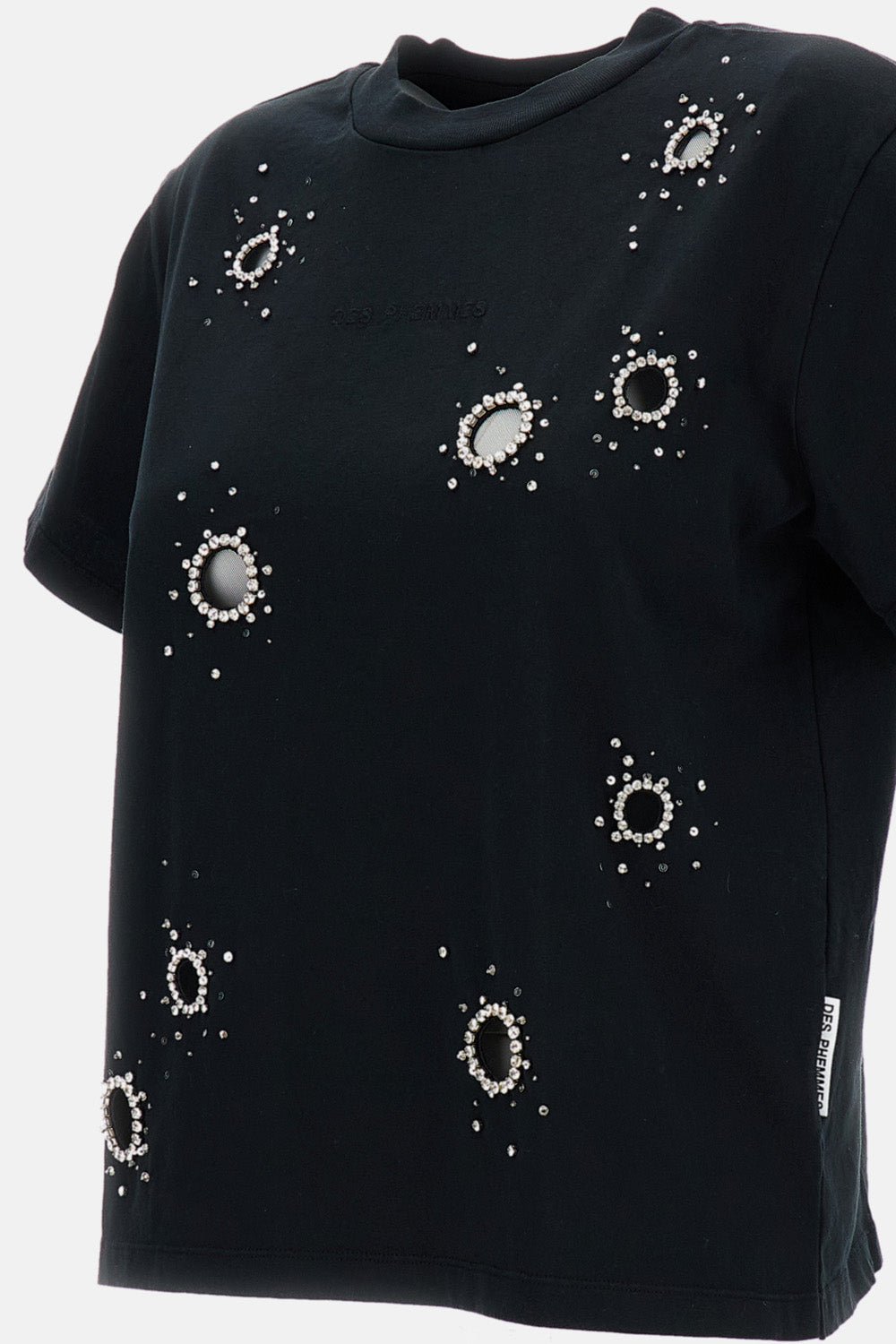 T-SHIRT WITH APPLICATIONS