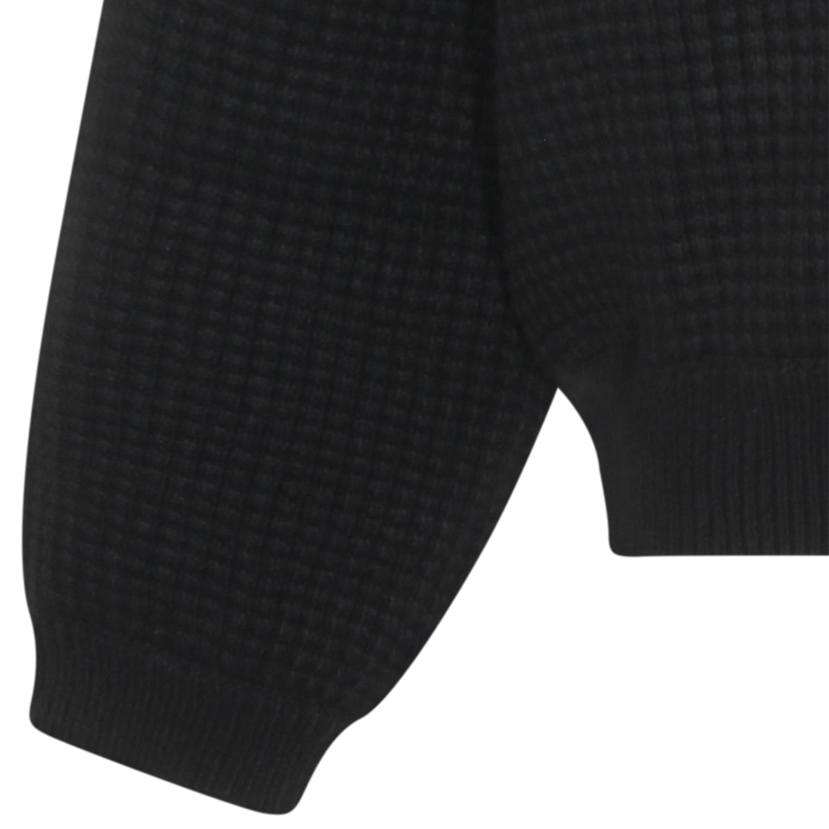 BLACK KNITWEAR