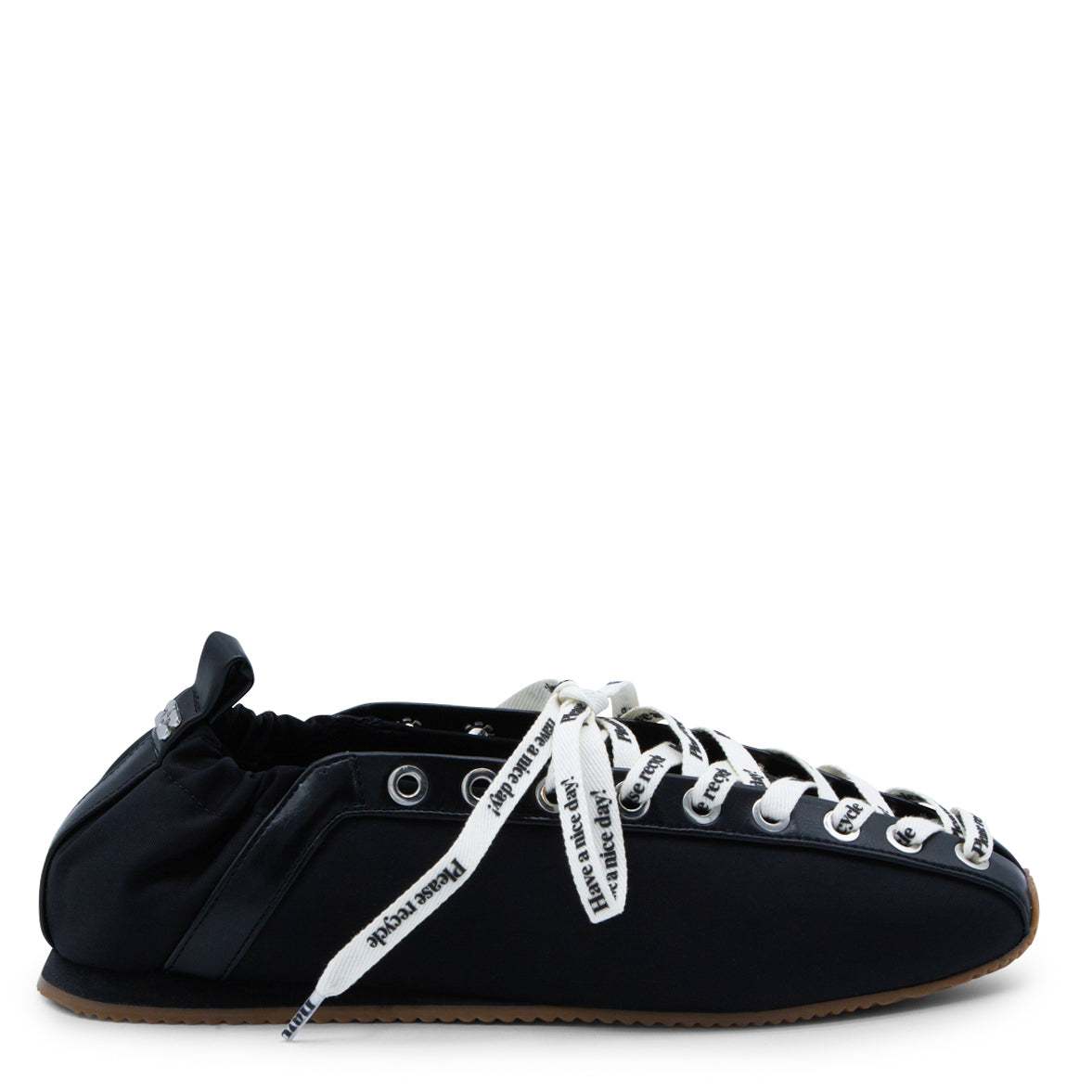 BLACK SPORTY FLATS