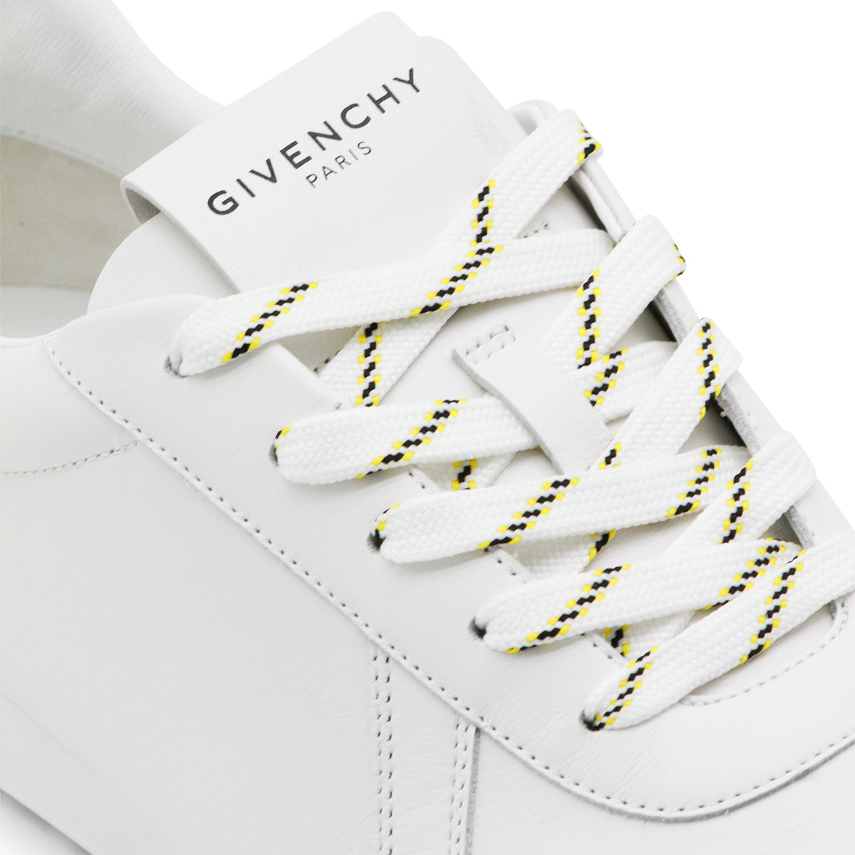 WHITE LEATHER SNEAKERS