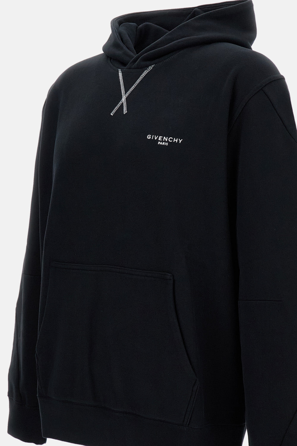 HOODED SWEATSHIRT