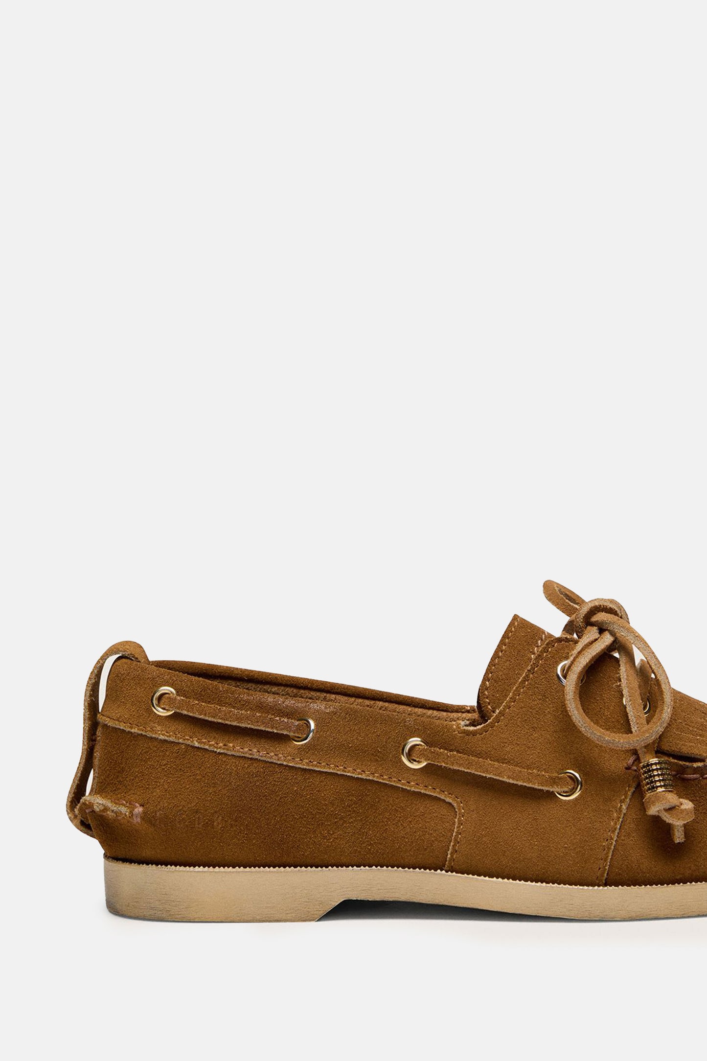 BOAT LOAFERS WITH FRINGES