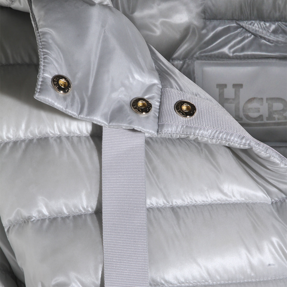 LIGHT GREY DOWN JACKET