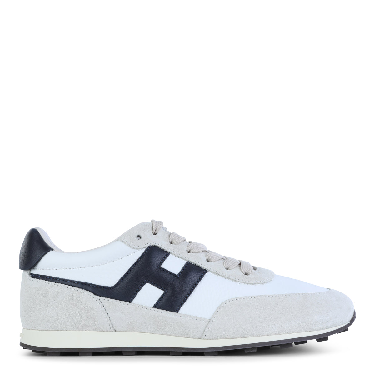 WHITE AND BLACK LEATHER SNEAKERS