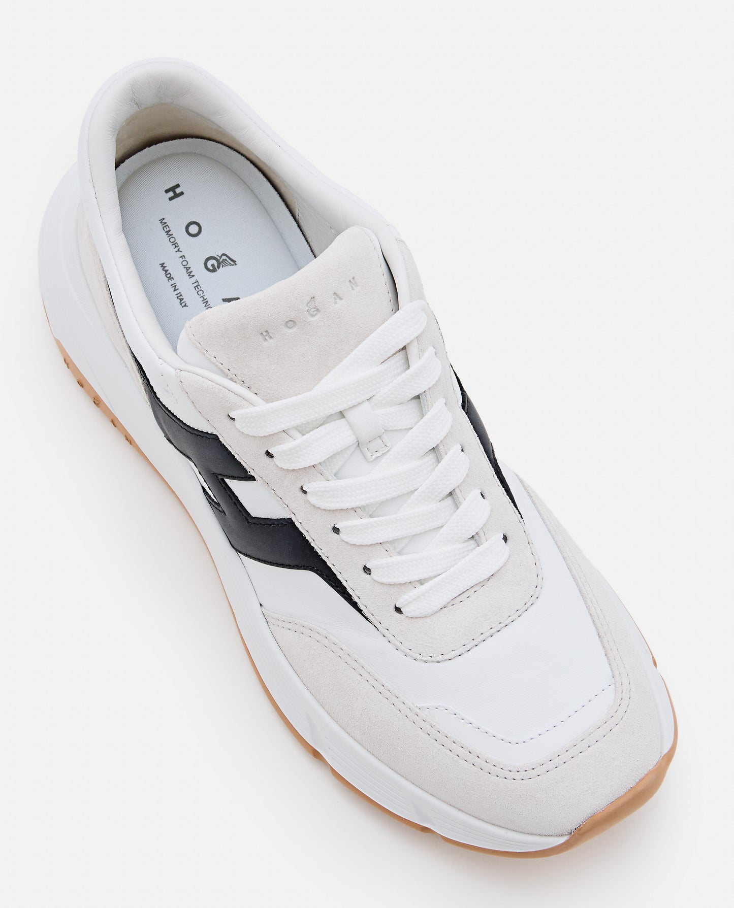 H669 SNEAKERS
