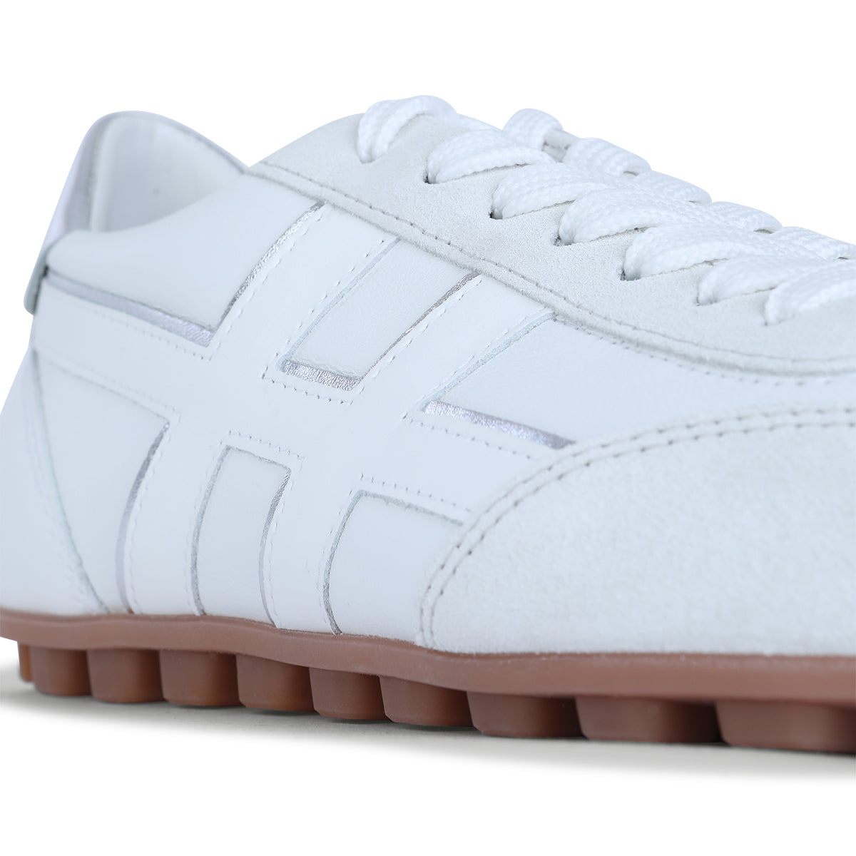 WHITE LEATHER SNEAKERS