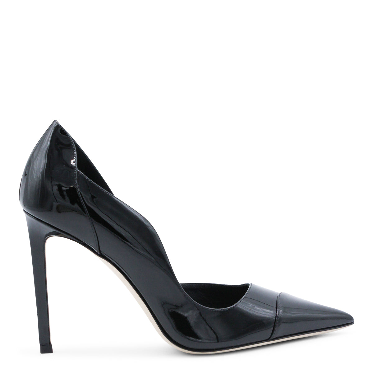 BLACK LEATHER PUMPS