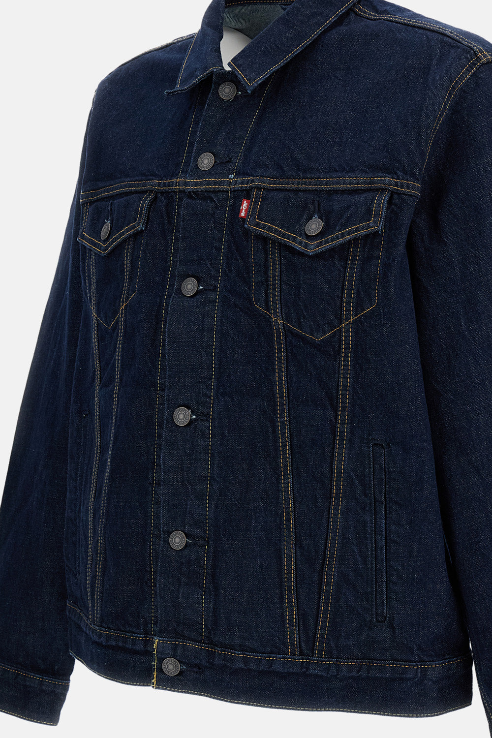 DENIM TRUCKER JACKET