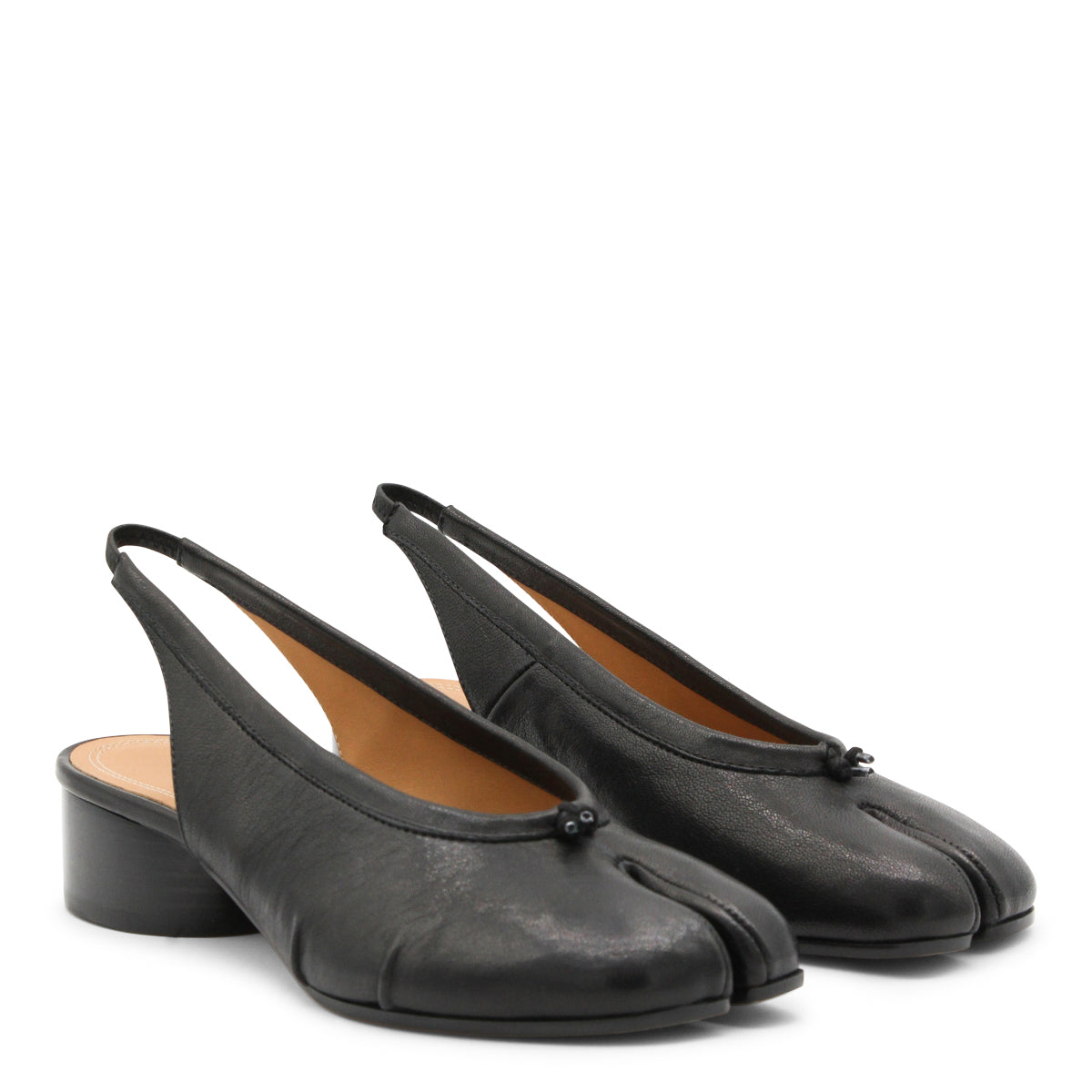 BLACK LEATHER SANDALS