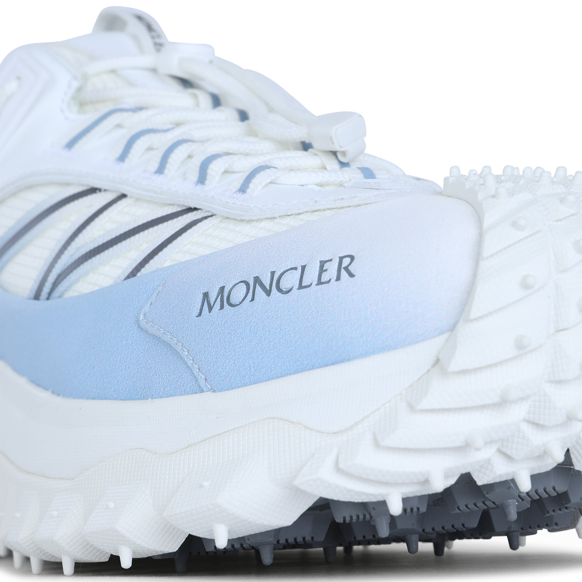 WHITE AND LIGHT BLUE LEATHER TRAILGRIIP SNEAKERS